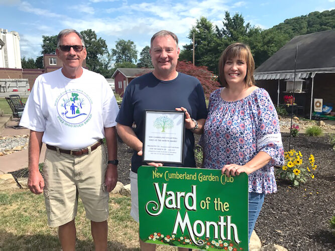 New Cumberland Yard of the Month News, Sports, Jobs The Herald Star
